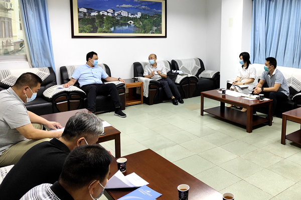 中小擔保領導率隊拜訪西鄉(xiāng)塘區(qū)政府領導